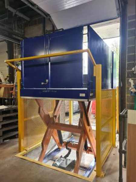 loading bay lifts